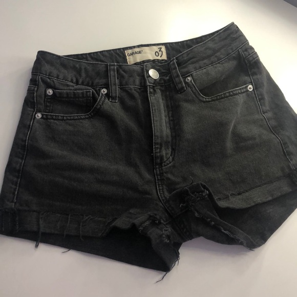 Mom fit washed black shorts!-